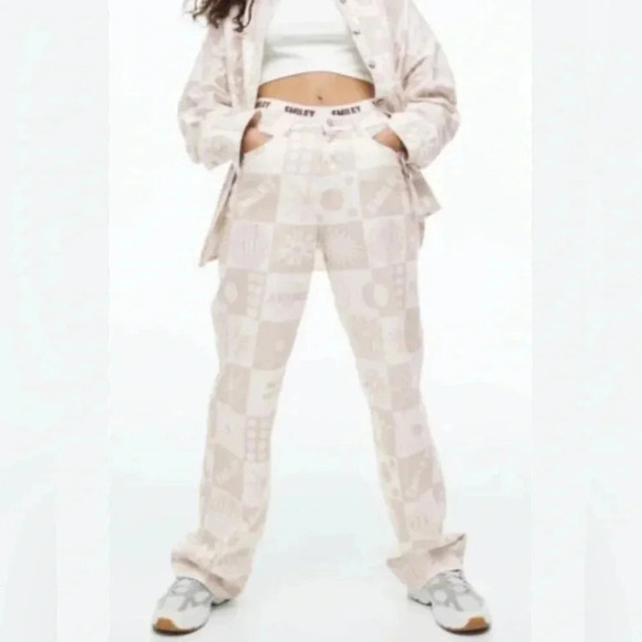 Smiley and H&M jeans-4 NWOT - Picture 1 of 8